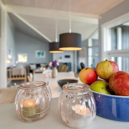 Tjelle - 300m From The Sea By Interhome *